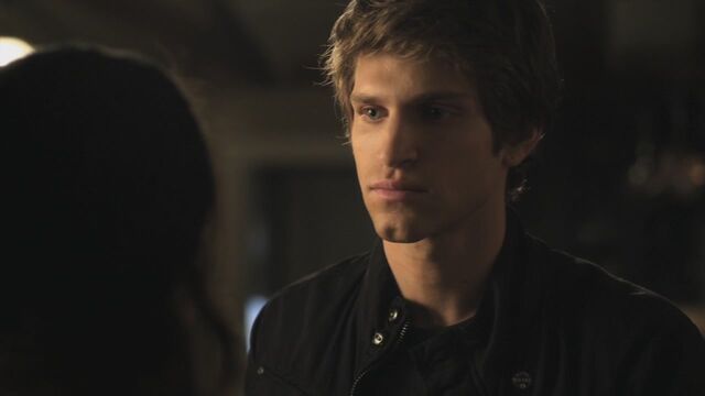 File:PLL214-00985.jpg
