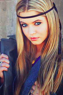 Sasha-pieterse-mobile-wallpaper.jpg