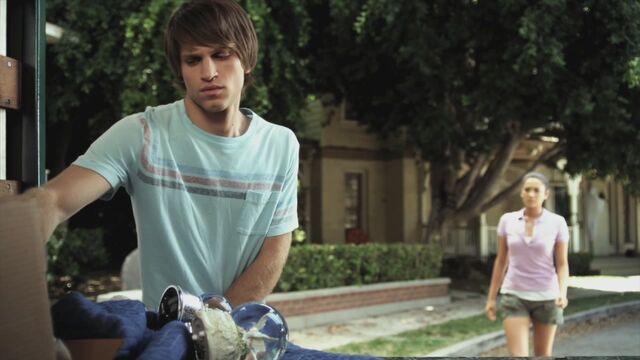 File:PLL213-00142.jpg