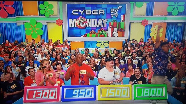 File:CyberMondayContestantsRow.jpg