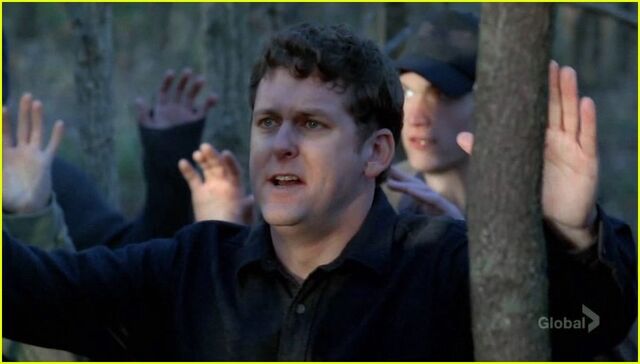 File:Wentworth-miller-kissing-44.jpg