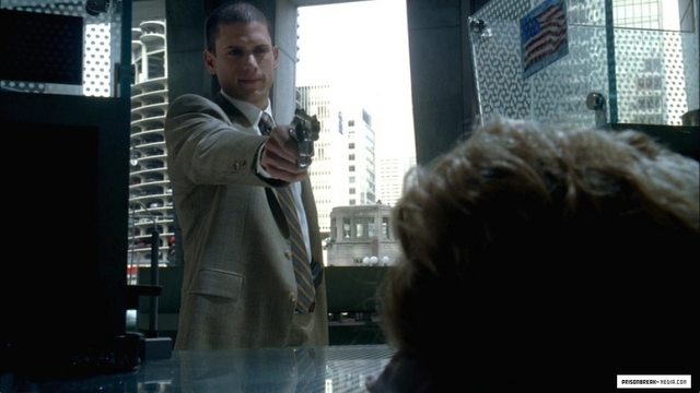 Archivo:1x01 2.png