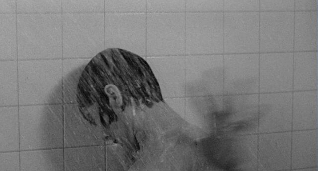 File:Shower 27.jpg
