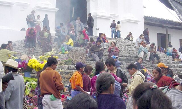 File:Market-Chichicastenango.jpg