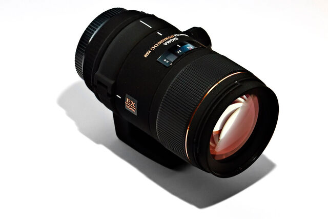 File:Sigma 150 macro02.jpg