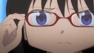 Moemura-glasses