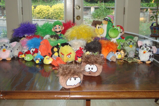 File:Puffleville All Puffz Pic.jpg
