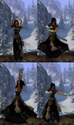 File:Glacial Gauntlets.jpg