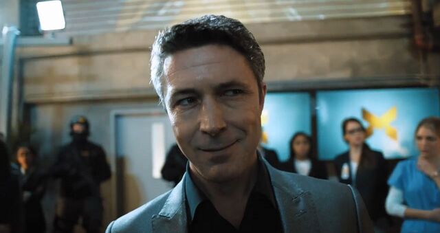 File:Paul Serene (Episode 4)-01.jpg
