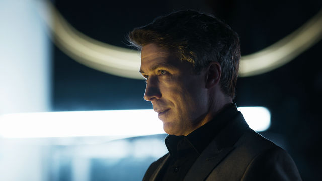 File:Paul Serene (Episode 3)-01.png