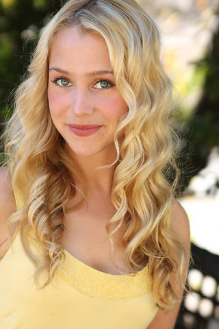 File:Mimi Michaels.png