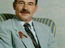 Jim Hutton.jpg