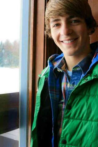 File:Rocky-Lynch-R5-Lead-Guitar-9.jpg