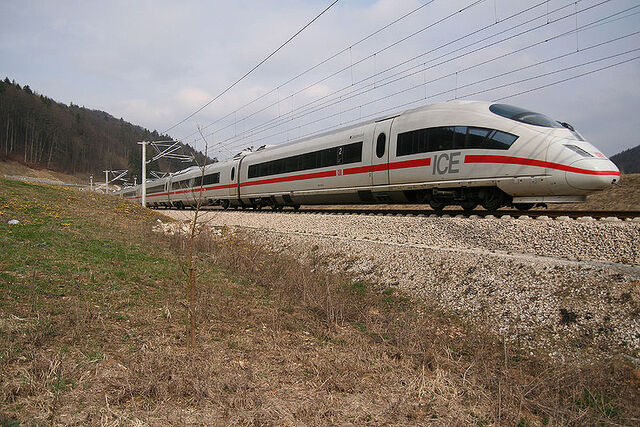 File:ICE 3 (Class 403).jpg