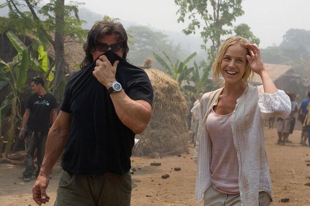 File:Julie-benz-john-rambo-movie-stills-hq-08-0750.jpg