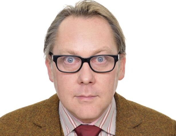 File:Vic Reeves.jpg