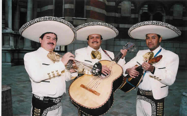 File:Mariachi.jpg