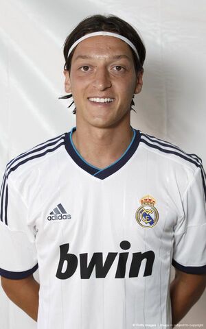 Archivo:Mesut Özil.jpg