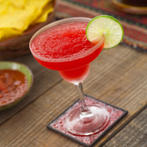 Arquivo:Blanca-Aldaco-Strawberry-Margarita.jpg