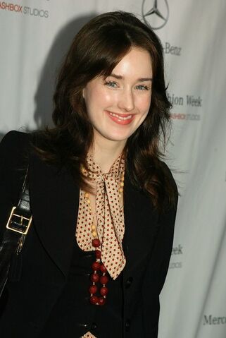 File:Ashley Johnson.jpg