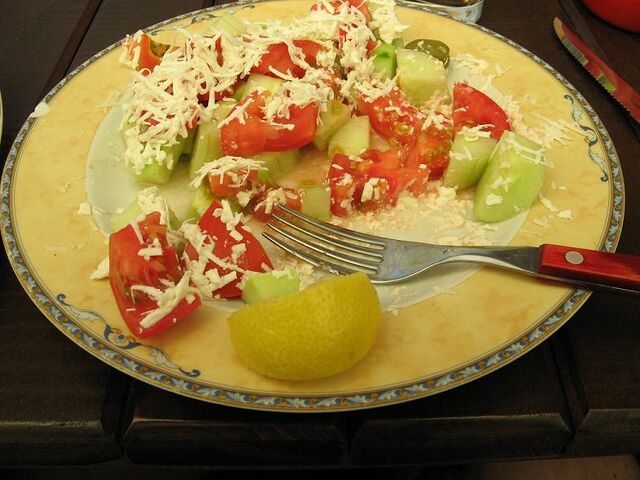 File:Shopska salad.jpg
