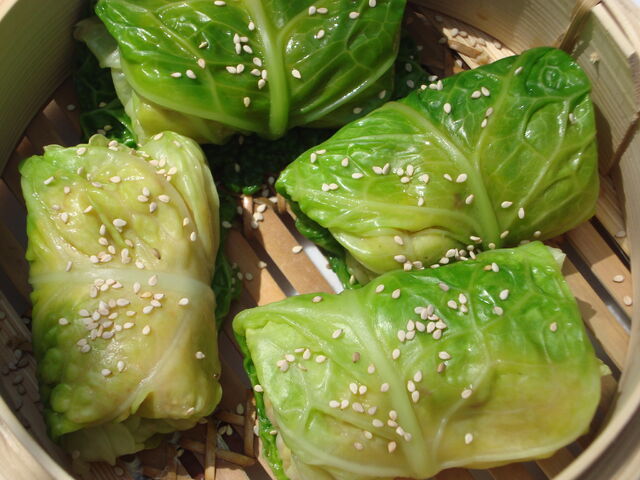 File:Asian Cabbage Parcels.jpg