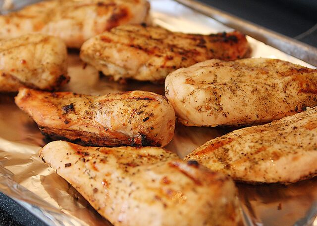 File:Grilled chicken Breasts.jpg