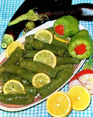File:ZeytinyagliBiberDolmasi.jpg