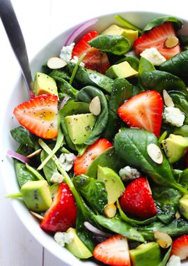 Strawberry-and-Avocado-Spinach-Salad-51