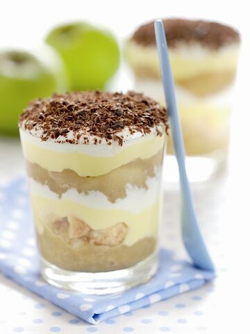 File:Bramley Apple and Yoghurt Fool image.jpg