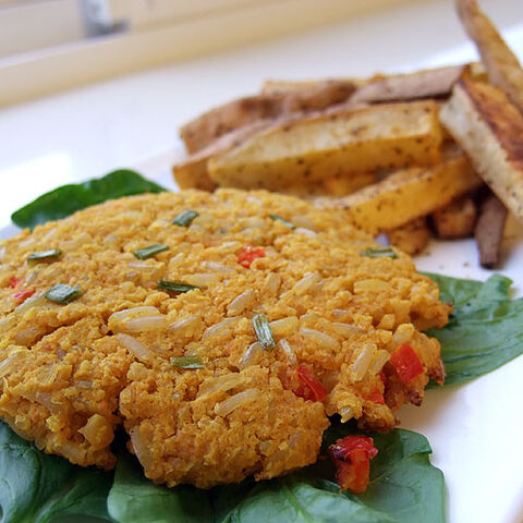 File:Middle-eastern-chickpea-burgers-004.jpg