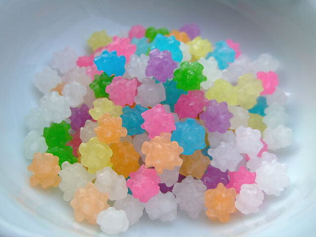 File:800px-Kompeito konpeito.jpg
