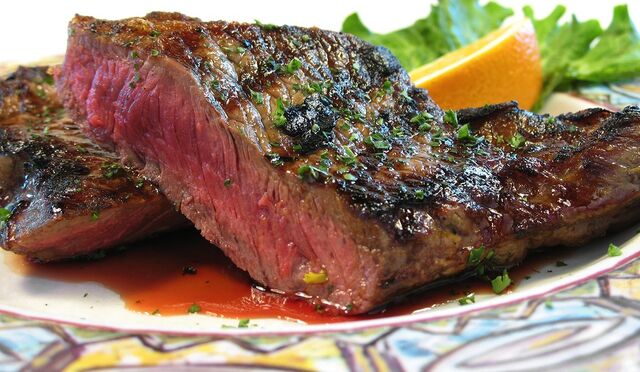 File:Rare-steak.jpg