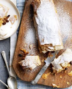 Apple-strudel