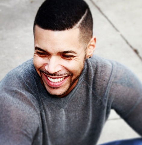 File:WilsonCruz-34.png