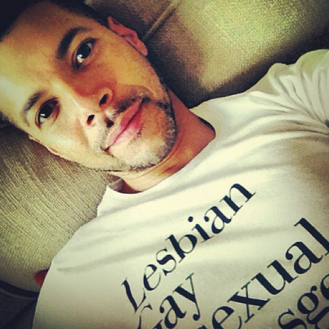 File:WilsonCruz-38.png