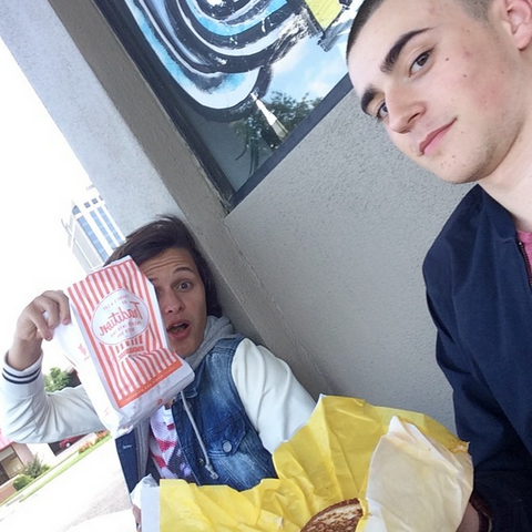File:Nolan&Charlie-2.png