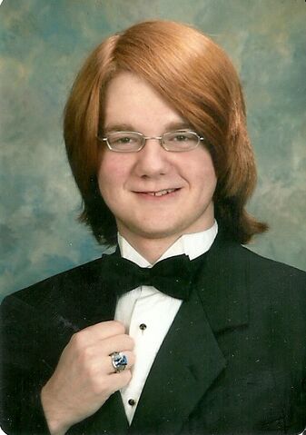 File:SeniorYearFormal.jpg