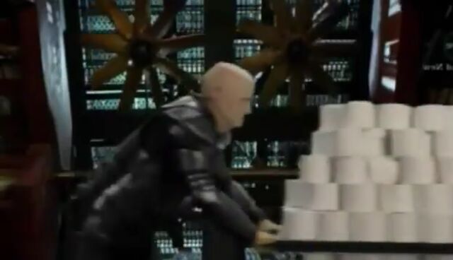 File:KrytenToiletRolls.jpg