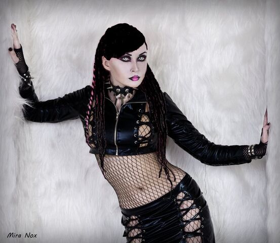 File:Eve Mage1.jpg