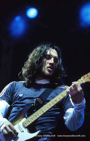 File:JohnFrusciante.jpg