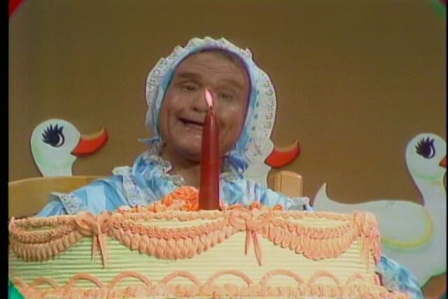 File:1967-09-12 baby birthday.jpg