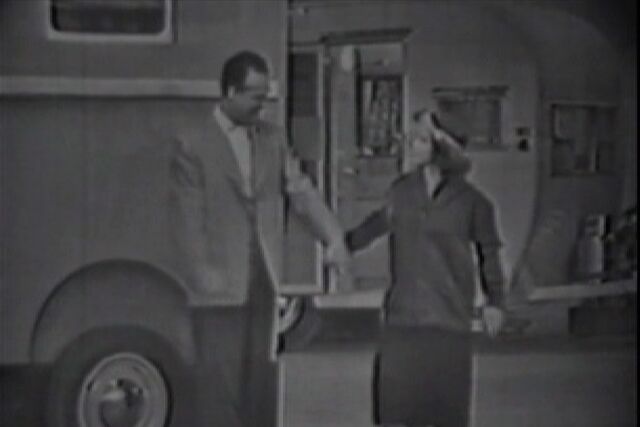 File:1955-01-25 Trailer.jpg