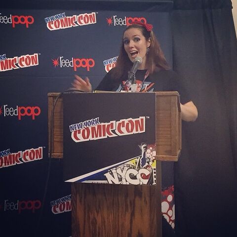 File:NYCC-2014 WikiaLive 0023.jpg