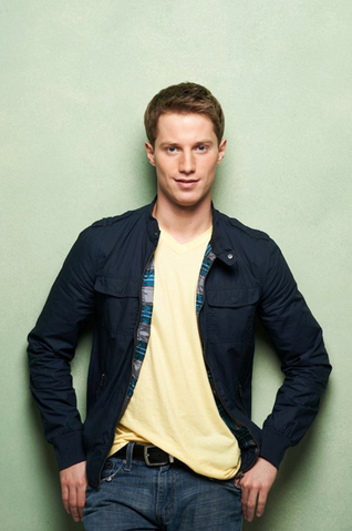 File:Jonathan Keltz V.png