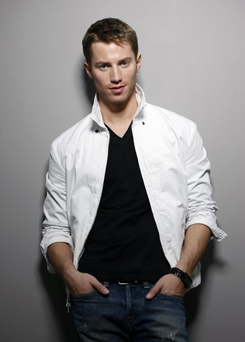 File:Jonathan Keltz.png