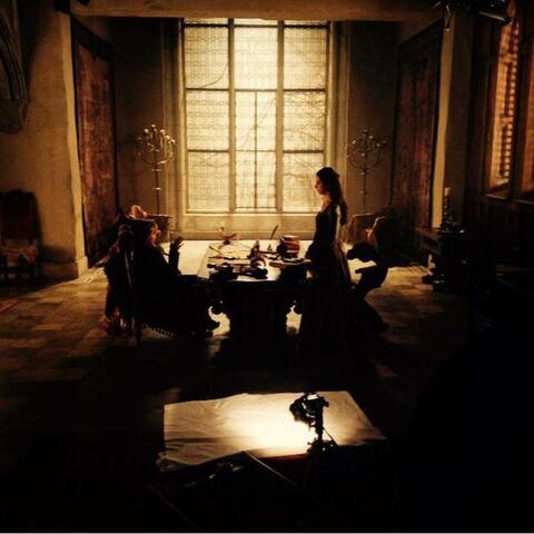 File:Toby Adelaide S3 BTS.jpg