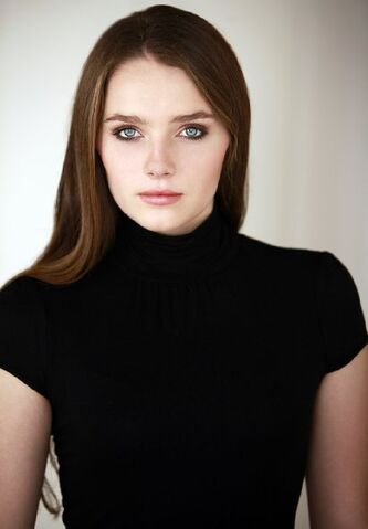 File:Amy Forsyth 4.jpg