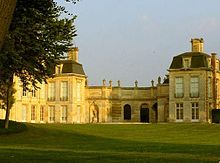 File:220px-Chateau Anet.jpg