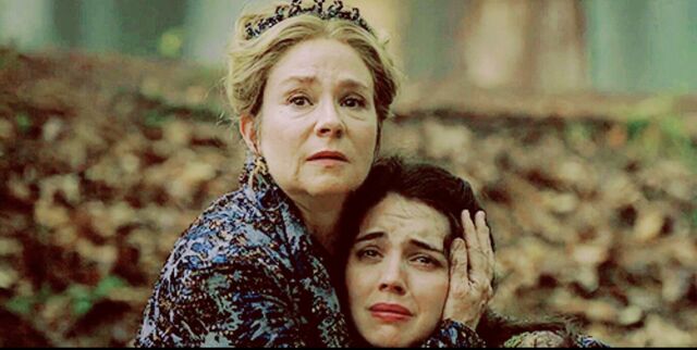 File:Catherine & Mary8.jpg